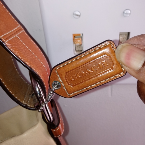 Coach Purse - Picture 4 of 8